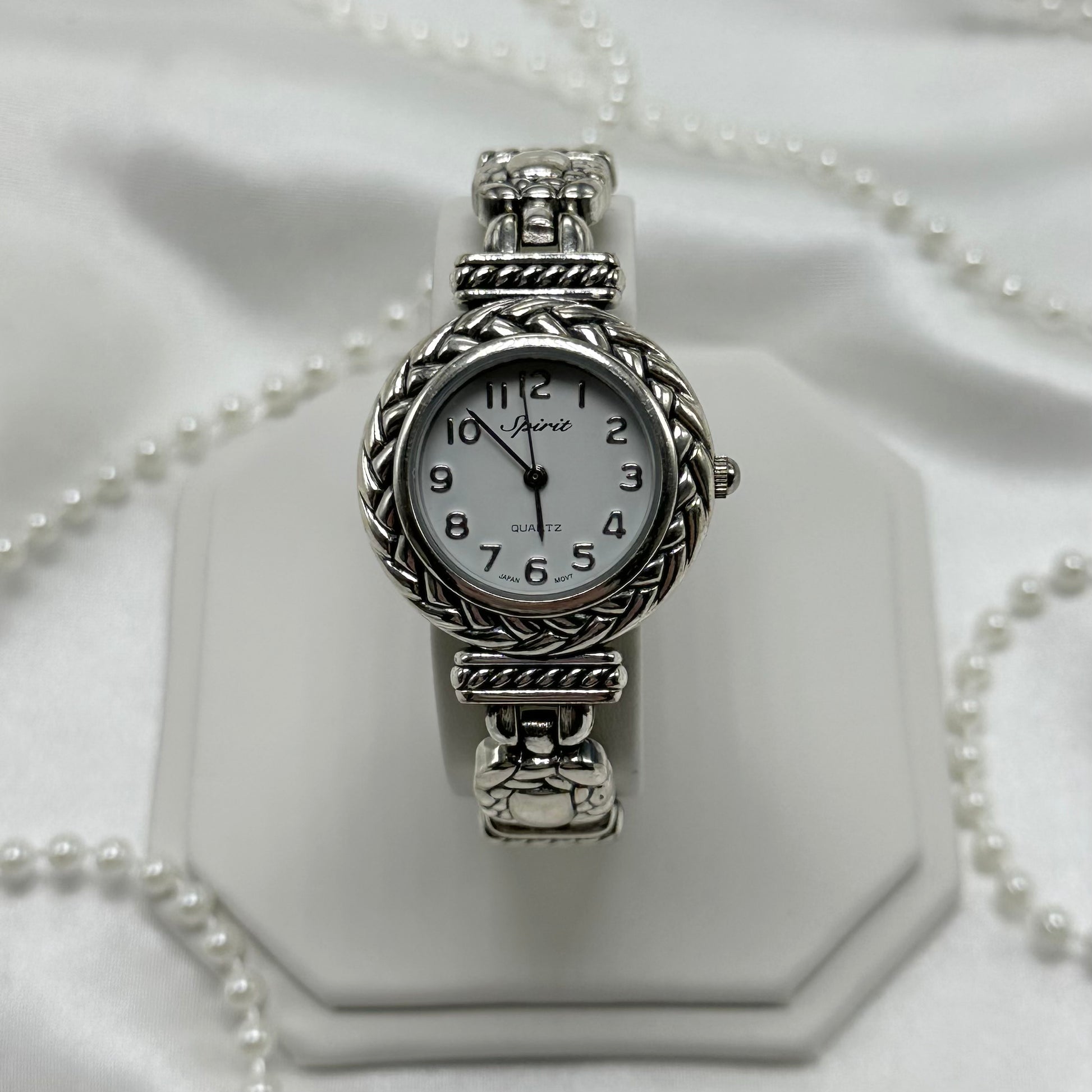 Vintage silver Spirit round dial watch