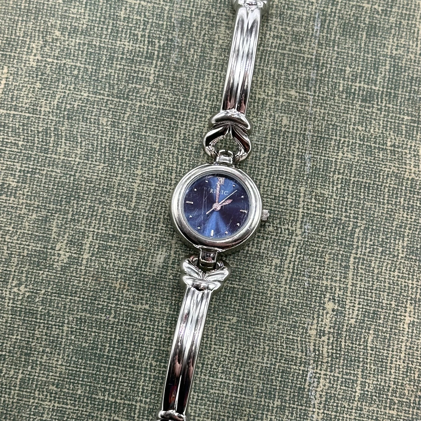 Vintage silver tone Relic watch with blue dial and clasp band